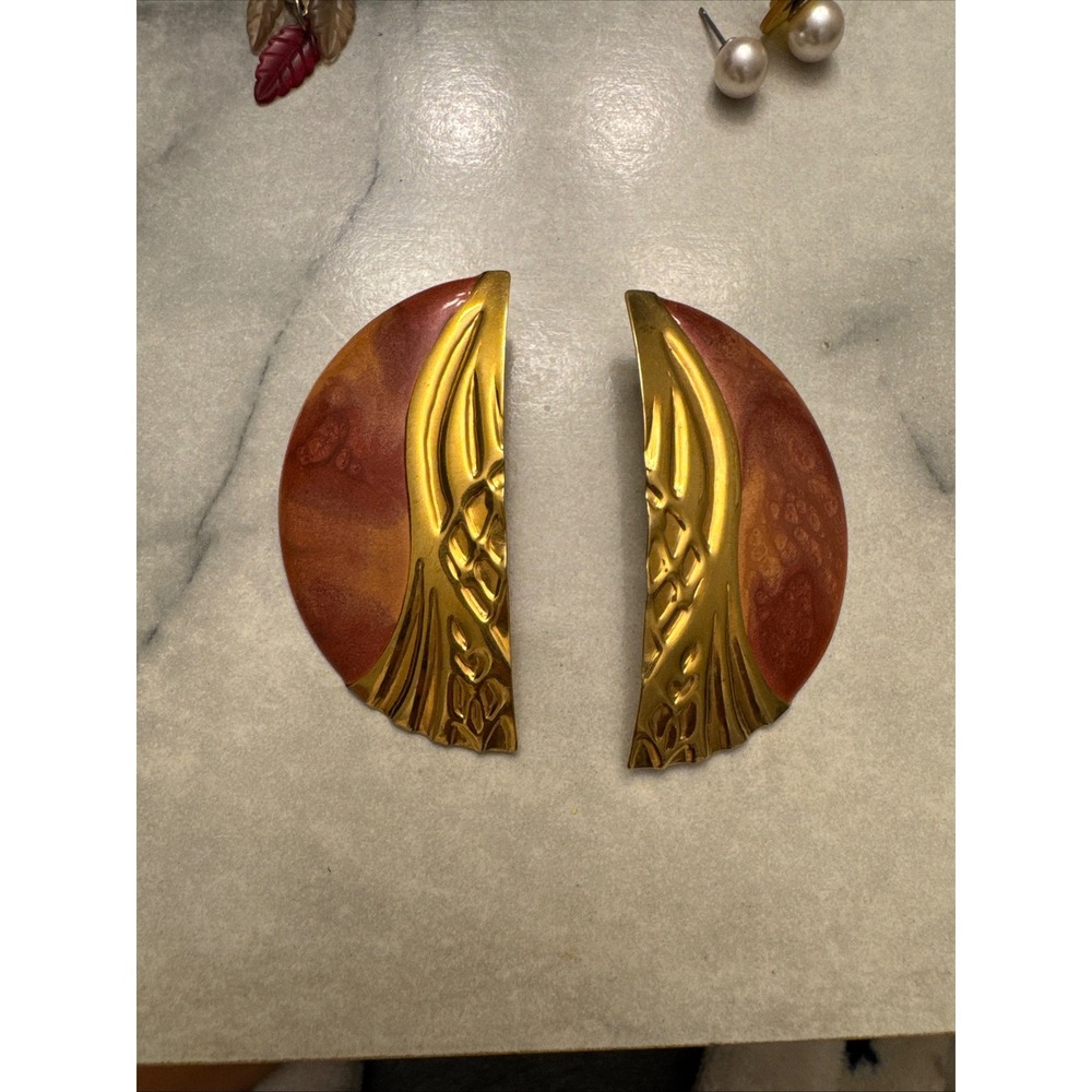Vintage Edgar Berebi Gold Tone Red Enamel Clip On Earrings Modernist Statement